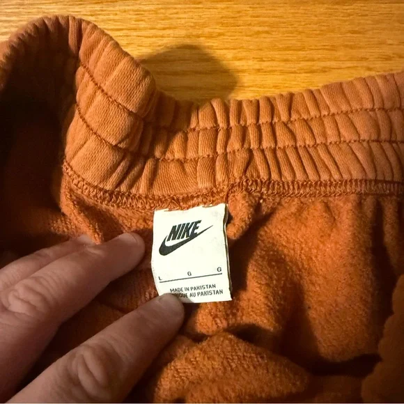 Nike Women's Rust Orange Fleece Joggers - Picture 3 of 4